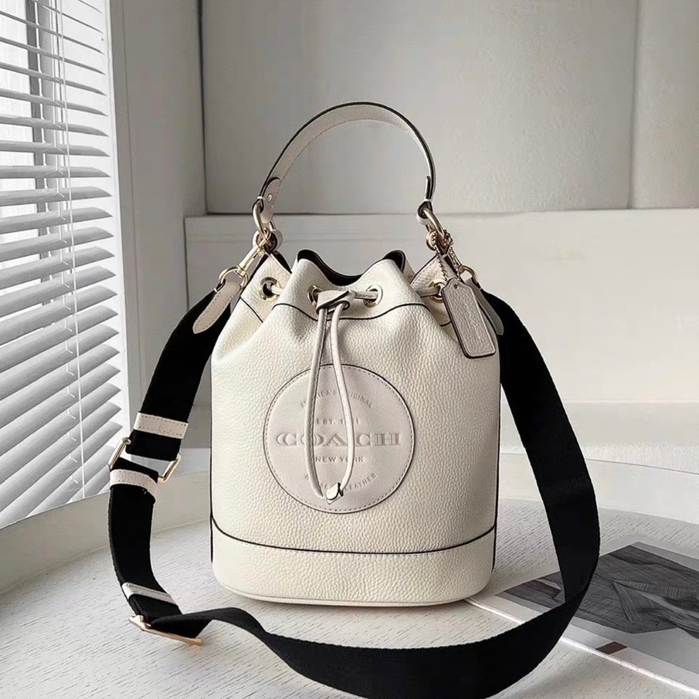 Coach Bucket Bag